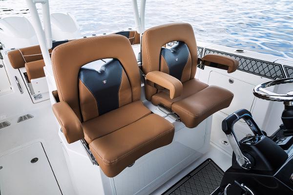 Slide: The Image of Wellcraft 302 Fisherman 2021 - 7