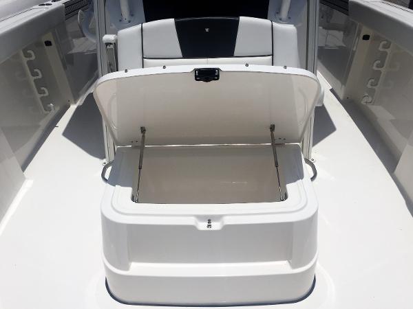 Slide: The Image of Wellcraft 352 Fisherman 2019 - 6