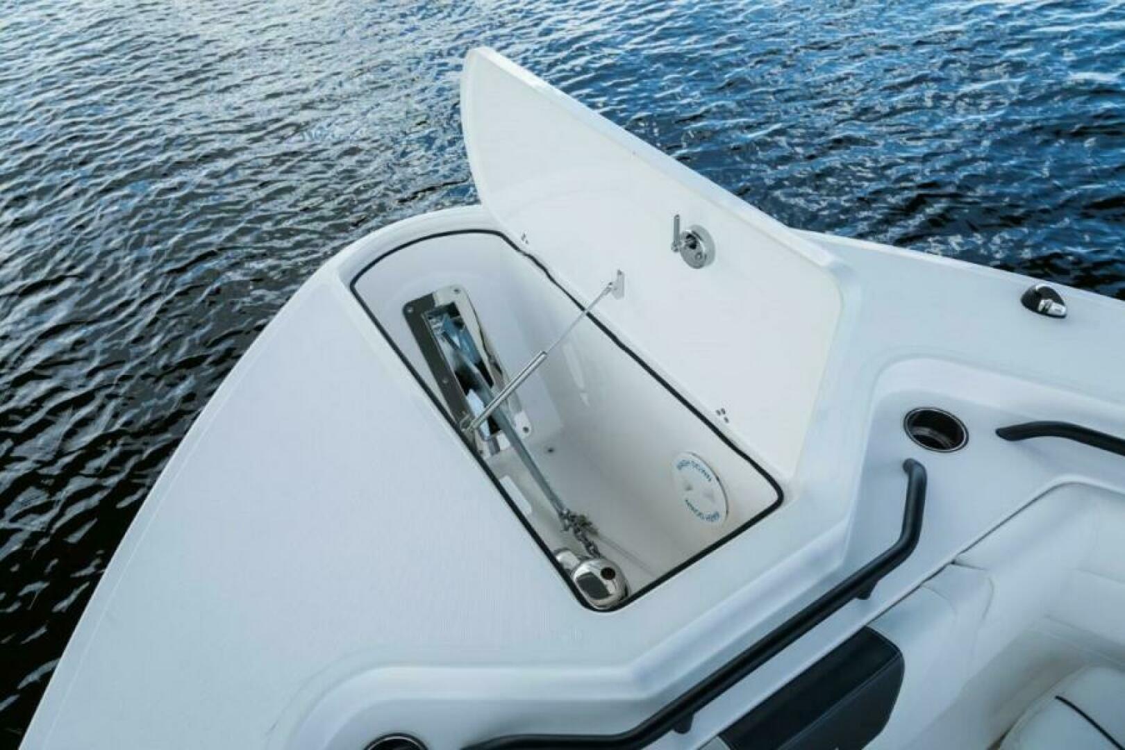 Slide: The Image of Wellcraft 352 Fisherman 2025 - 5175671