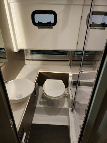 Slide: The Image of Wellcraft 355 Commuter 2024 - 55