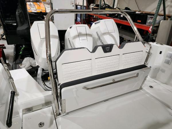 Slide: The Image of Wellcraft 355 Commuter 2024 - 59