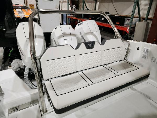 Slide: The Image of Wellcraft 355 Commuter 2024 - 60