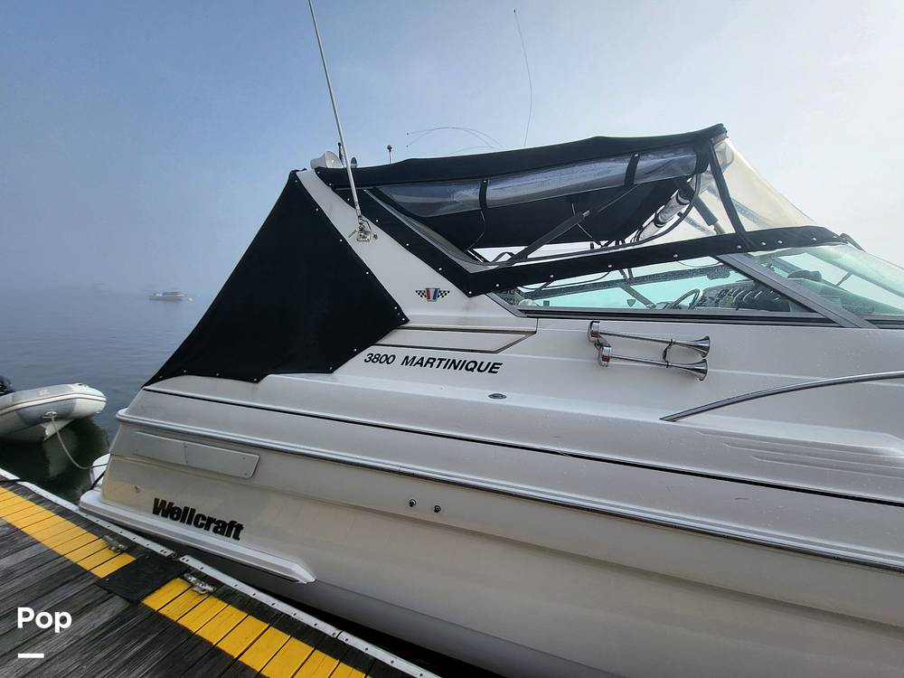Slide: The Image of The boat is actually a 3600 Martinique - 14530044