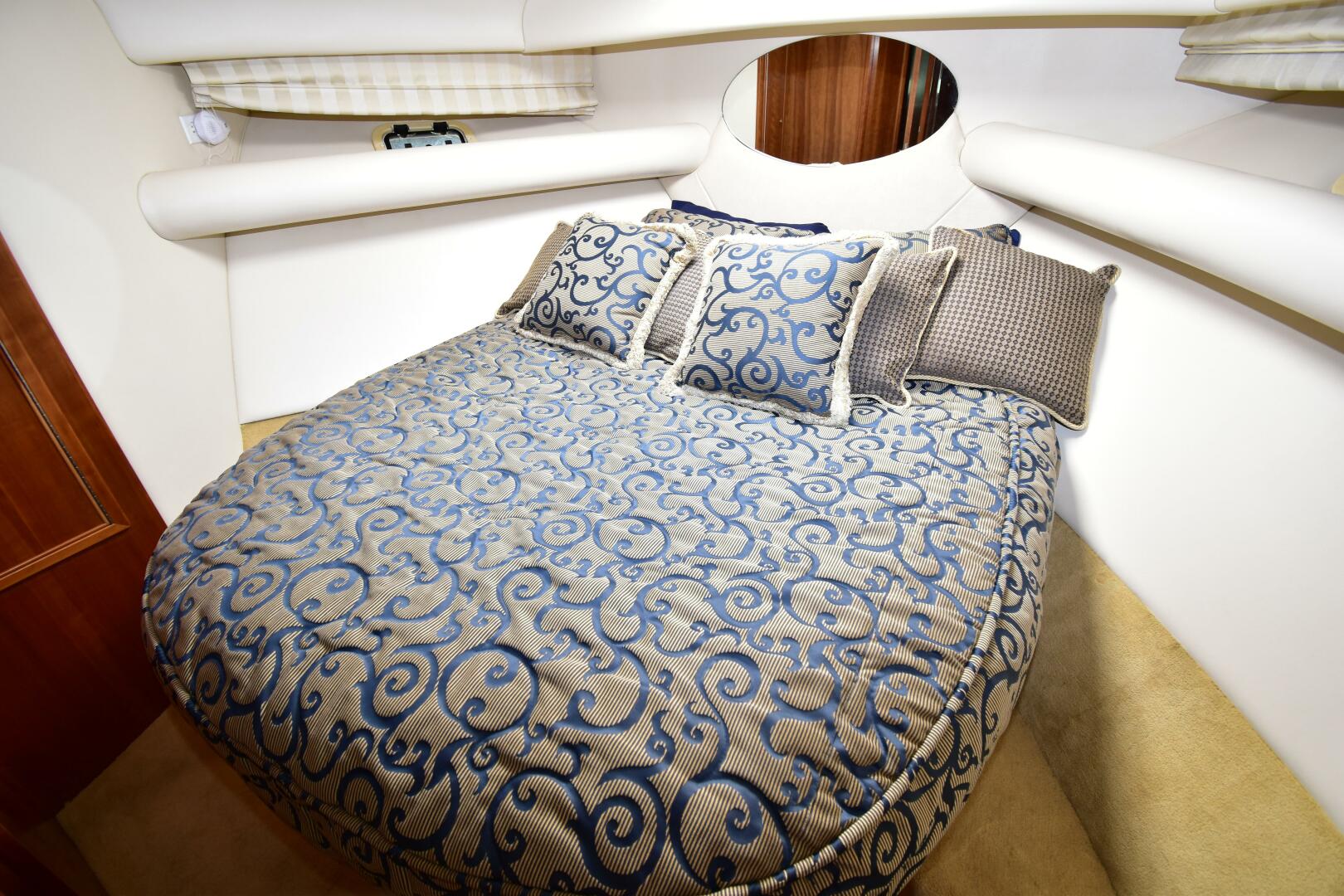 Slide: The Image of 2003 Riviera 40 Coastal - 4254993