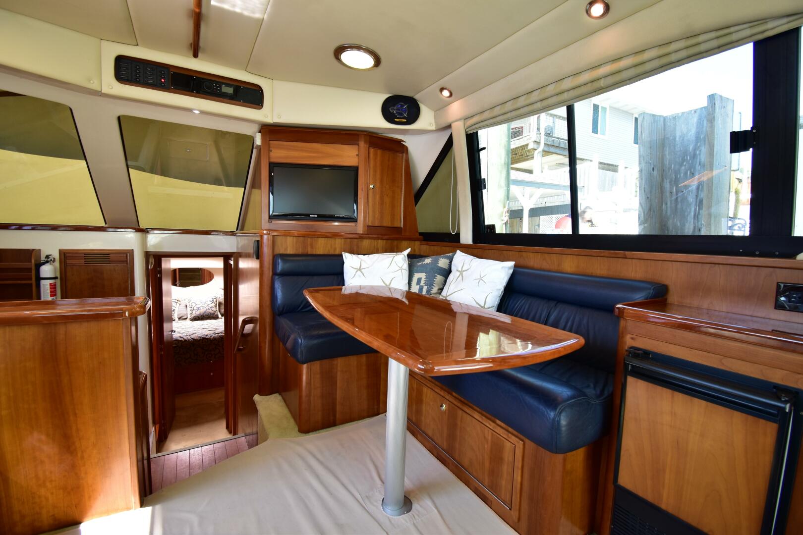 Slide: The Image of 2003 Riviera 40 Coastal - 4254983