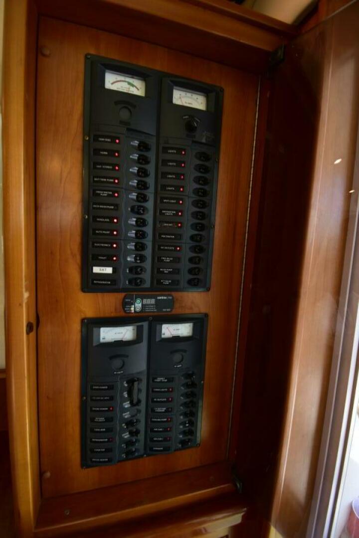 Slide: The Image of 2003 Riviera 40 Coastal - 4254984
