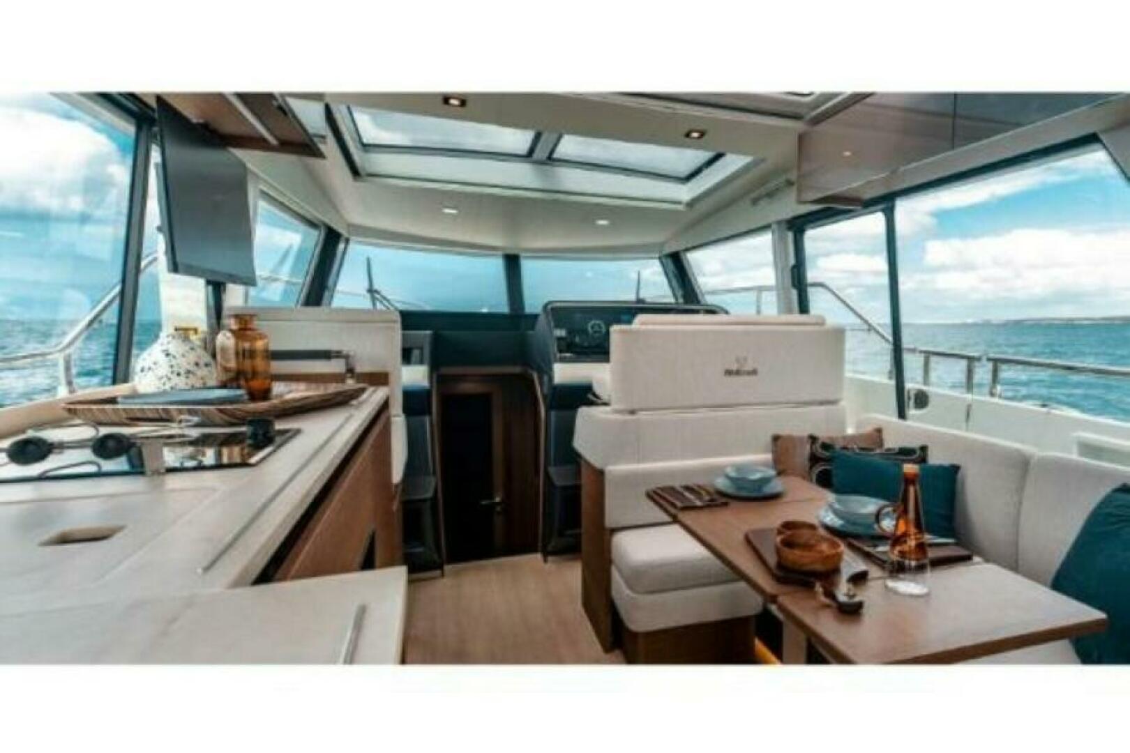Slide: The Image of Wellcraft 44 Explorer 2025 - 4746119