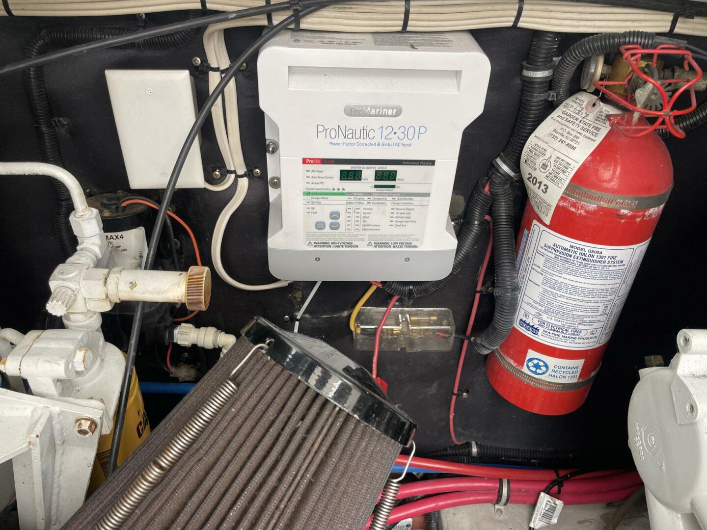 Slide: The Image of Wellcraft Coastal Express 2000 - 5243167