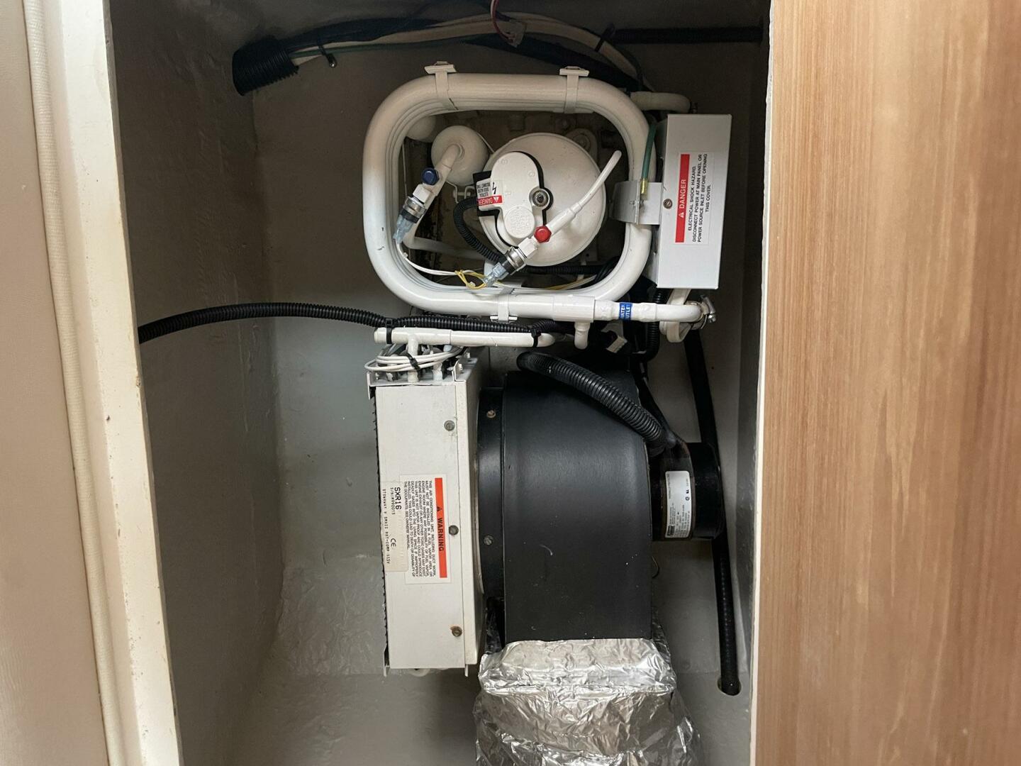 Slide: The Image of Wellcraft Coastal Express 2000 - 5243169