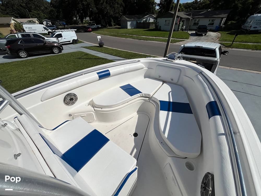 Slide: The Image of Wellcraft Fisherman 250 2004 - 15878586