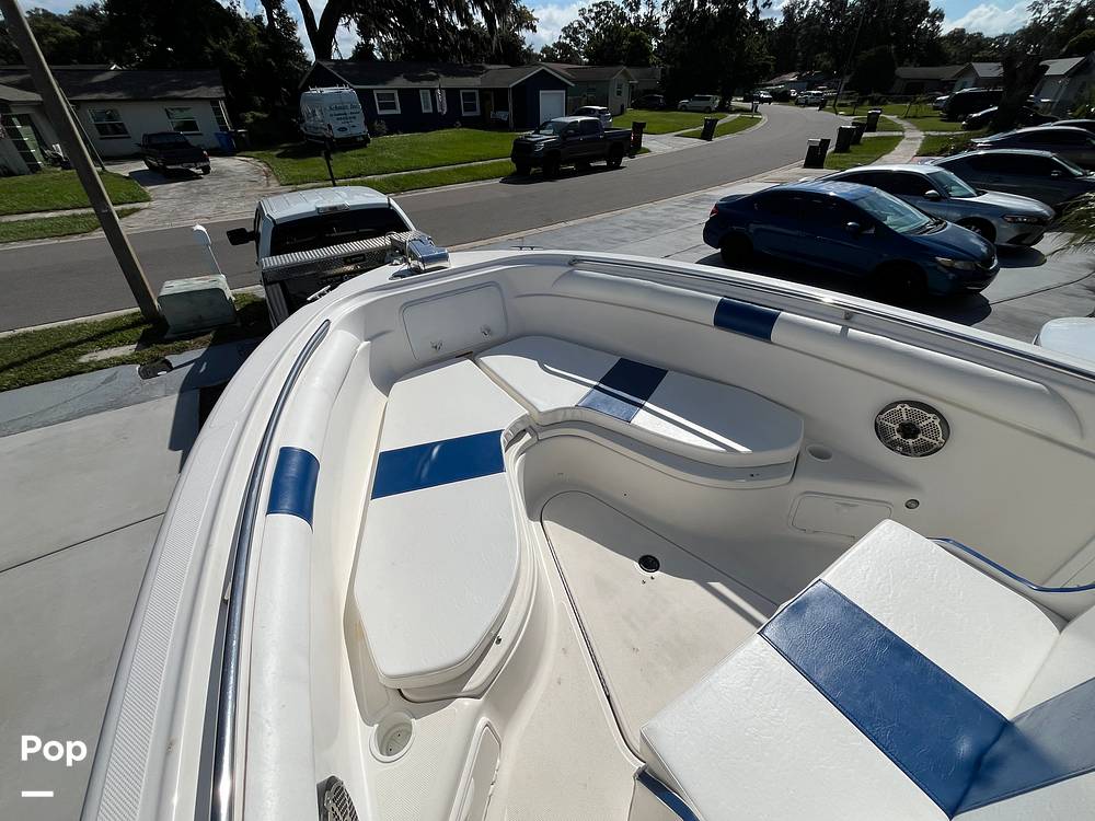 Slide: The Image of Wellcraft Fisherman 250 2004 - 15878587