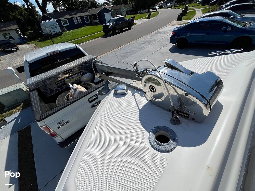 Slide: The Image of Wellcraft Fisherman 250 2004 - 15878597