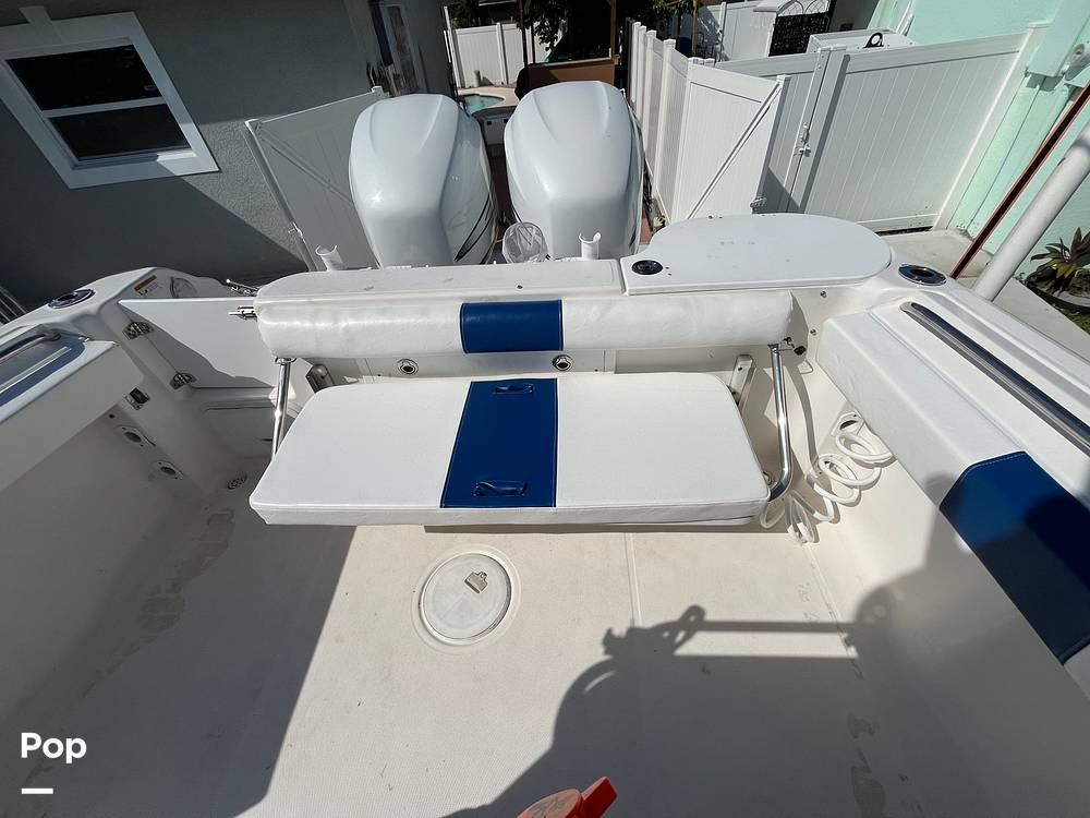 Slide: The Image of Wellcraft Fisherman 250 2004 - 15878608