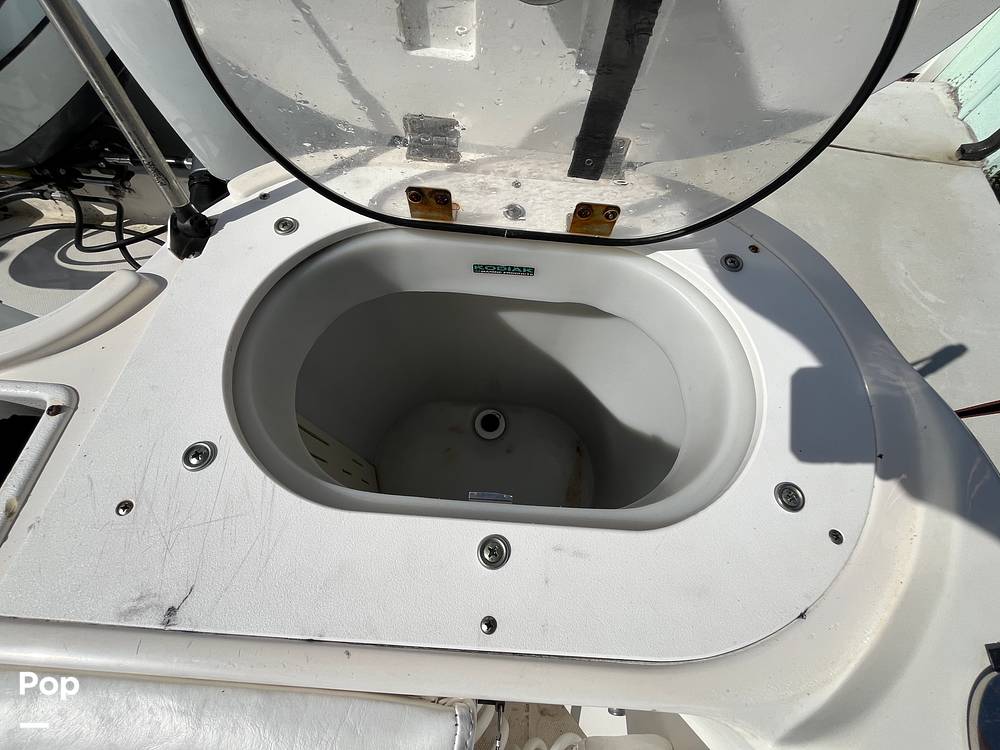 Slide: The Image of Wellcraft Fisherman 250 2004 - 15878623