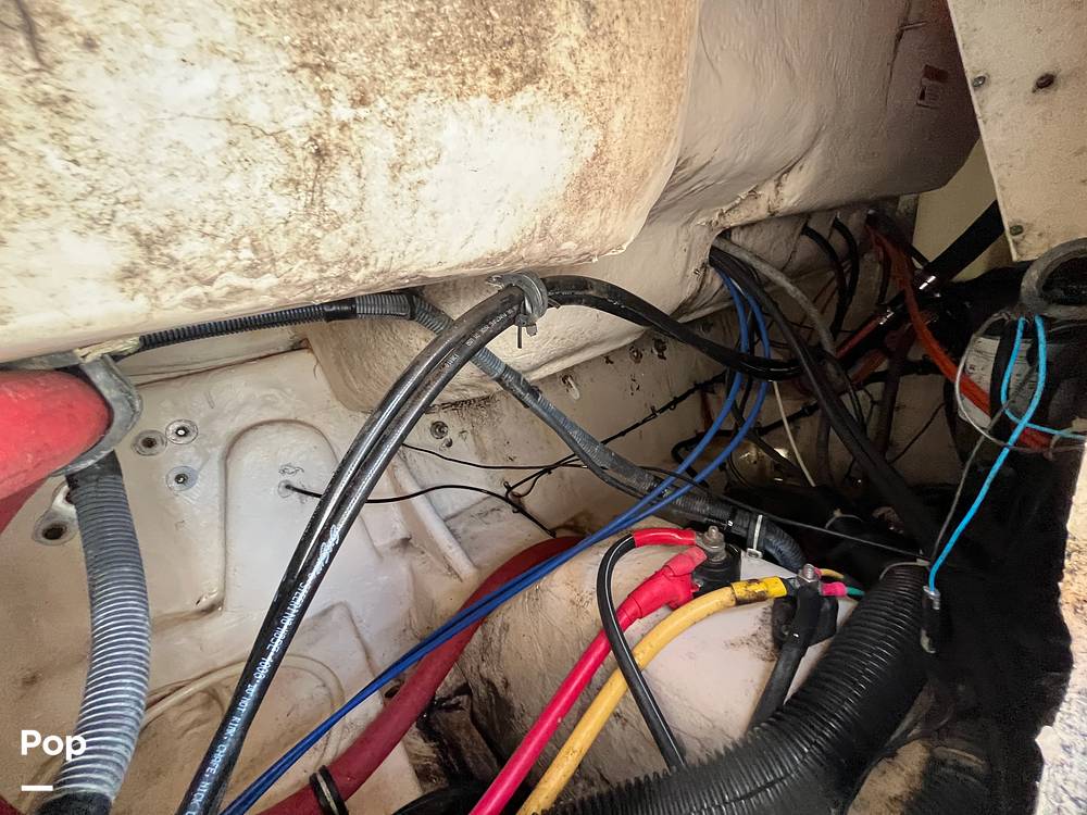 Slide: The Image of Wellcraft Fisherman 250 2004 - 15878627