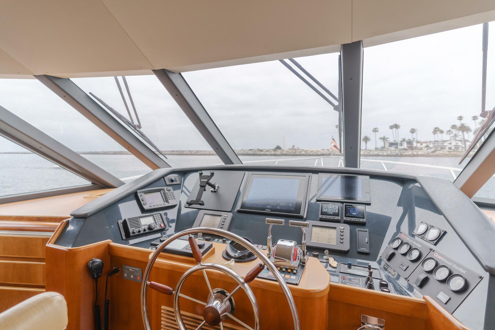 Slide: The Image of 2001 58 West Bay Pilothouse 'Islandon' - Helm - 4403512
