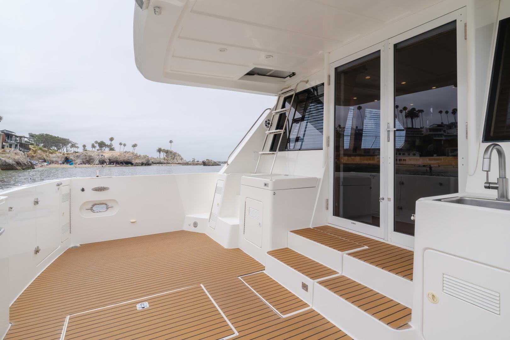 Slide: The Image of 2001 58 West Bay Pilothouse 'Islandon' - Cockpit - 4403497