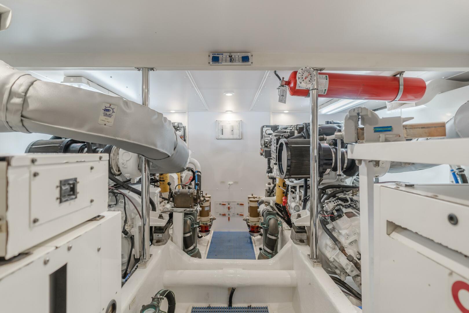 Slide: The Image of 2001 58 West Bay Pilothouse 'Islandon' - Engine Room - 4403470