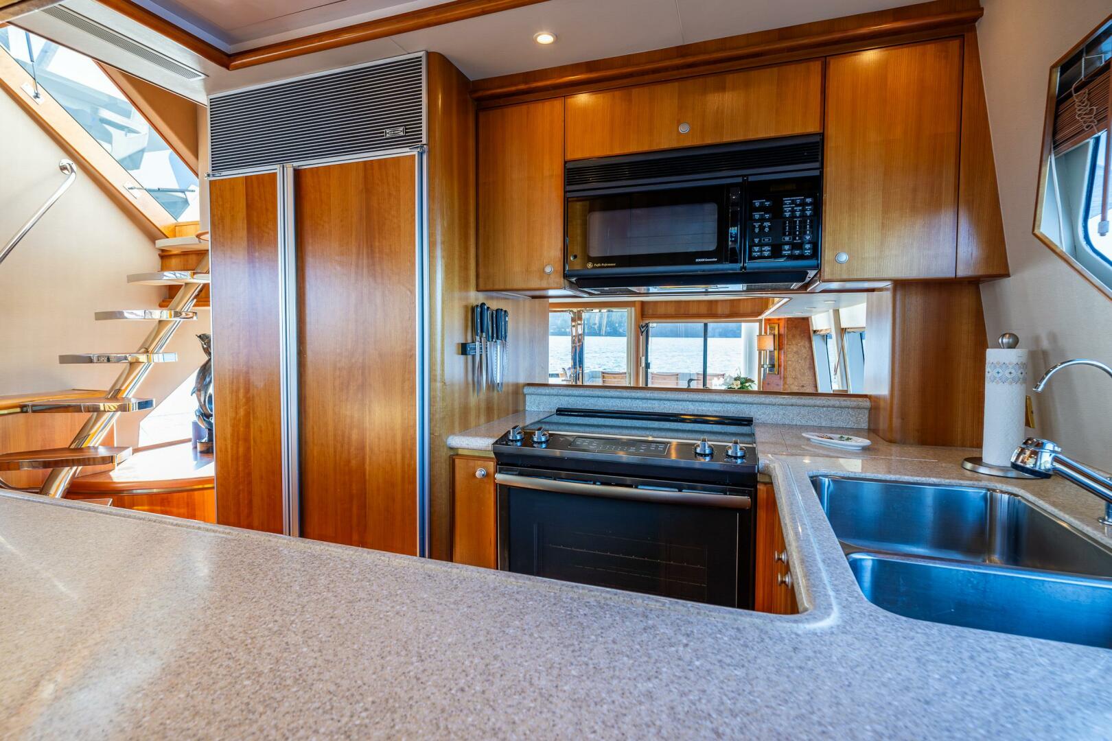 Slide: The Image of West Bay Pilothouse 2000 - 4955813