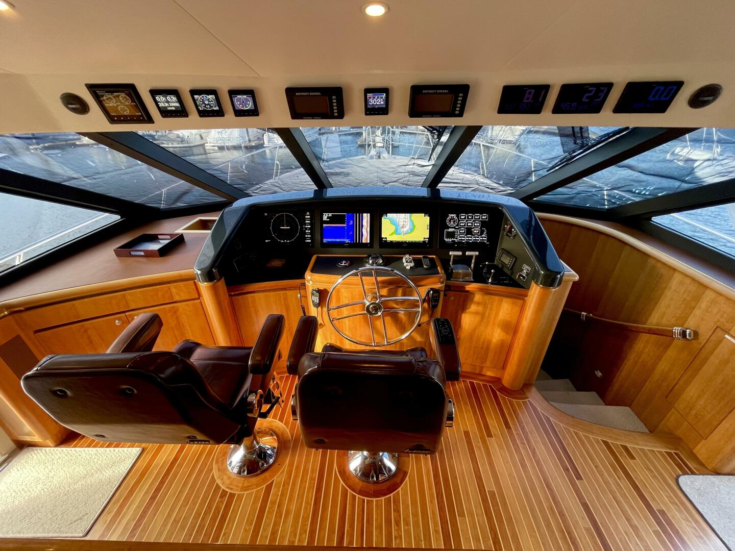 Slide: The Image of Pilothouse helm 1 - 4955819