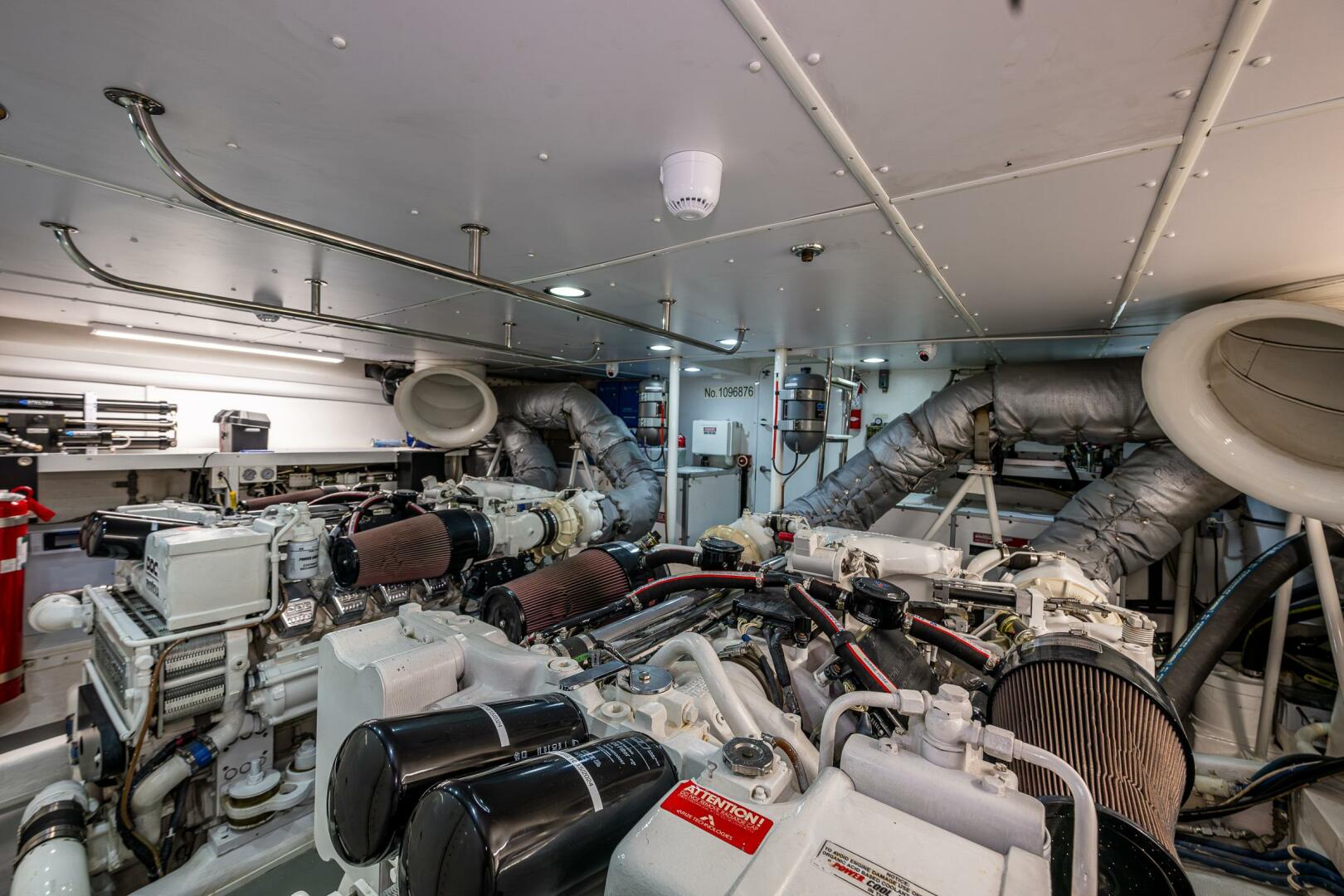 Slide: The Image of West Bay Pilothouse 2000 - 4957220