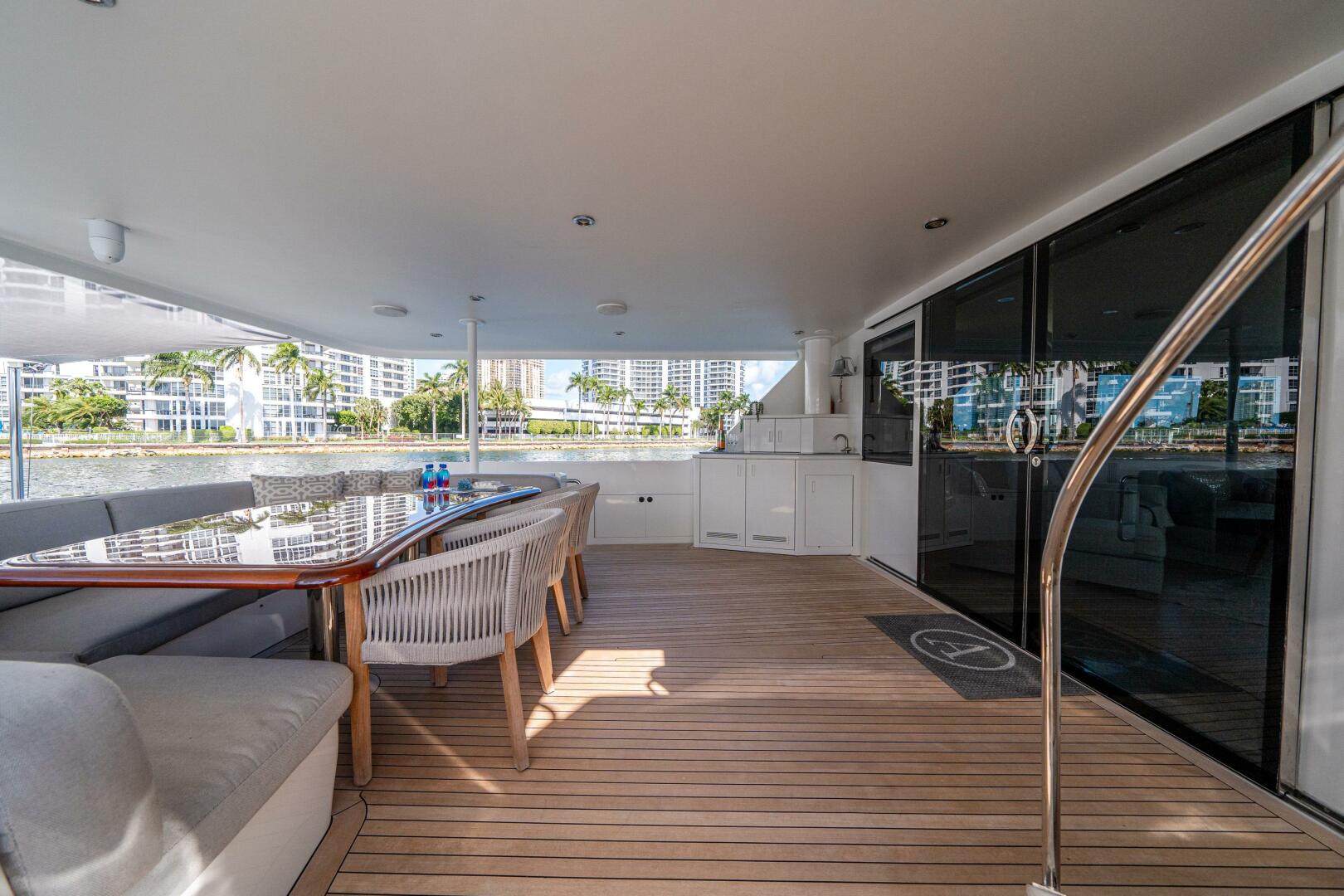 Slide: The Image of Westport 108 1998 - 5058384