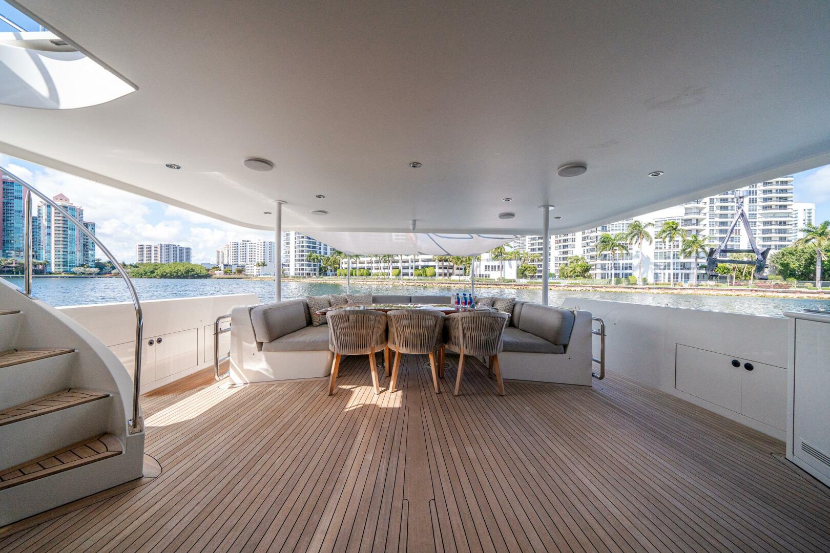 Slide: The Image of Westport 108 1998 - 5058390