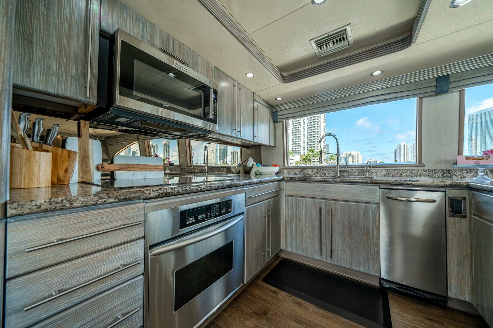 Slide: The Image of Westport 108 1998 - 5058519