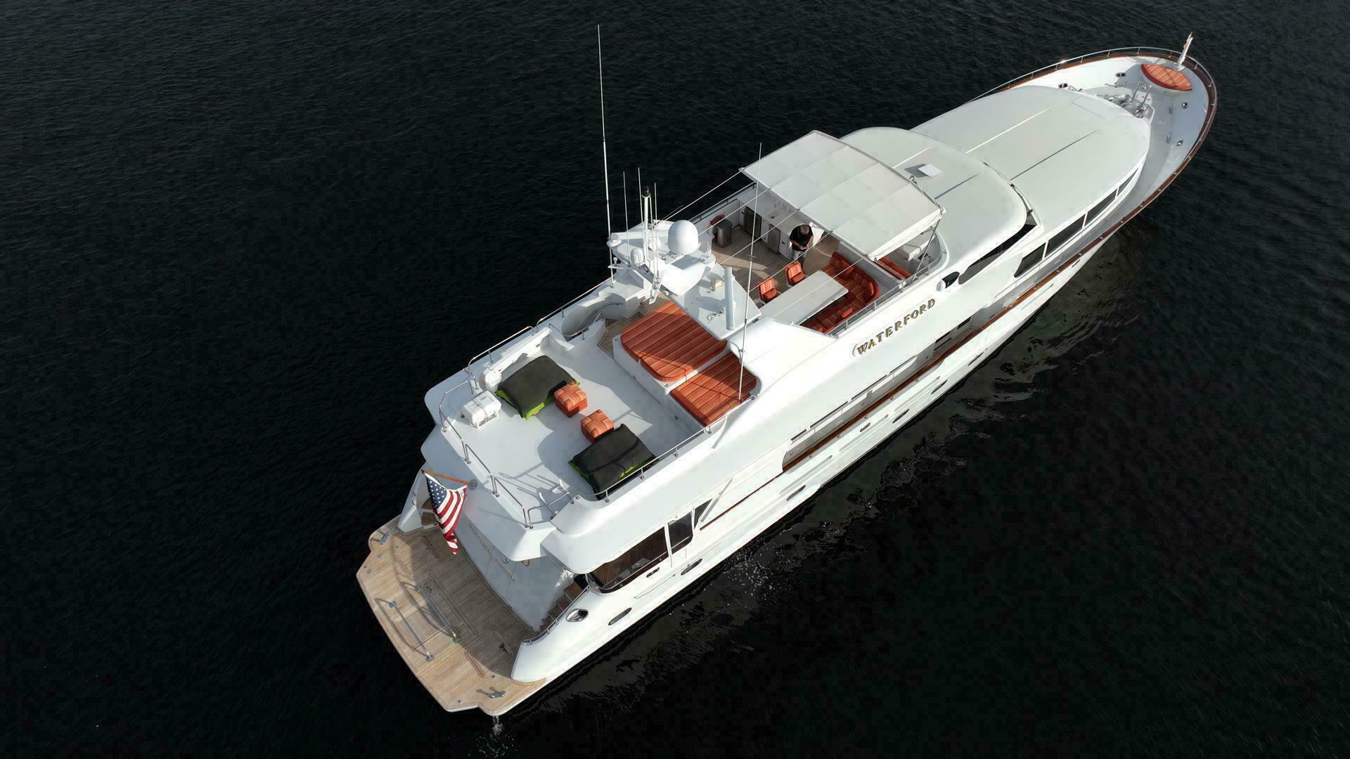 Slide: The Image of Westport Westport Modified Hull Sovereign 2001 - 4953272