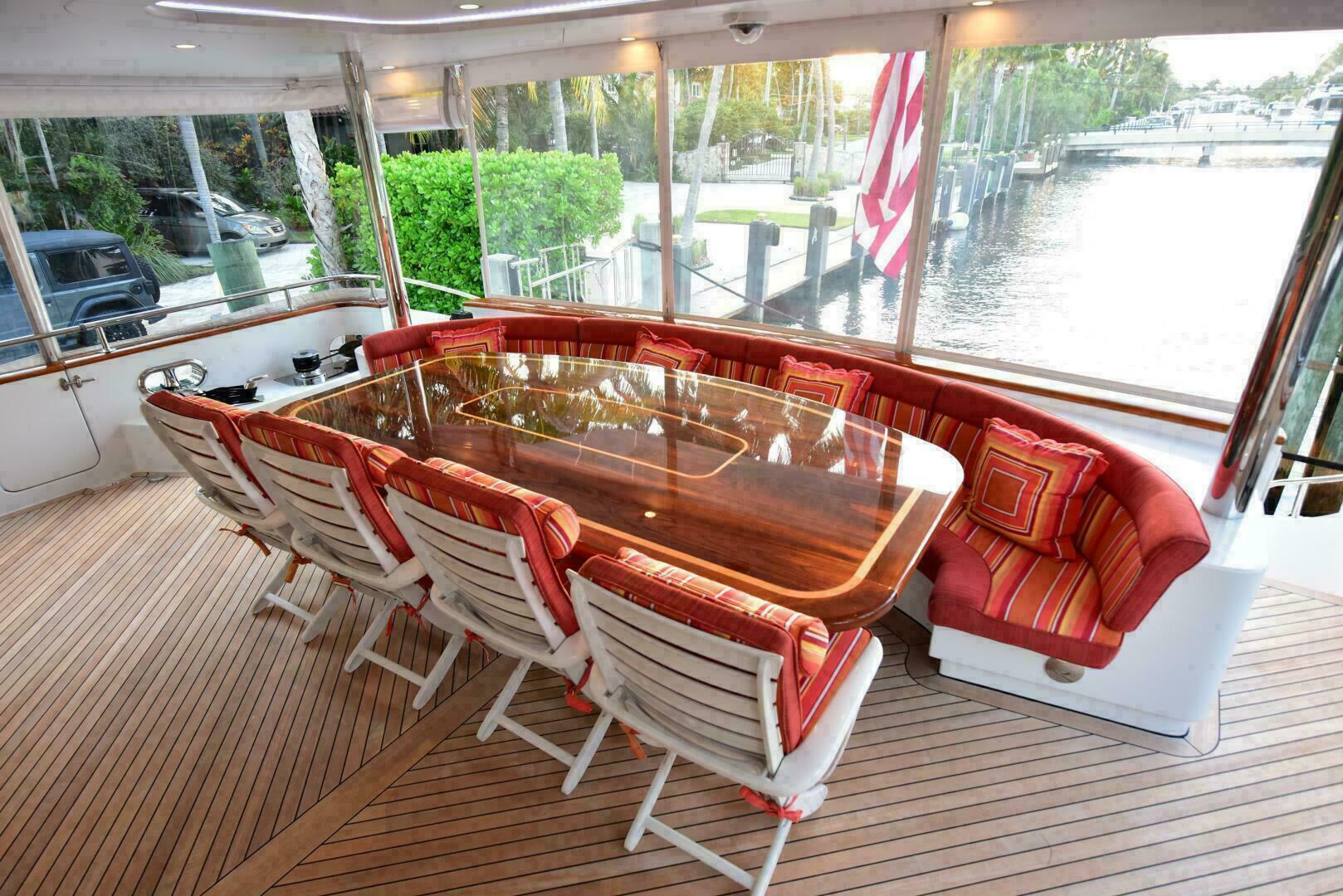 Slide: The Image of Westport Westport Modified Hull Sovereign 2001 - 4953330