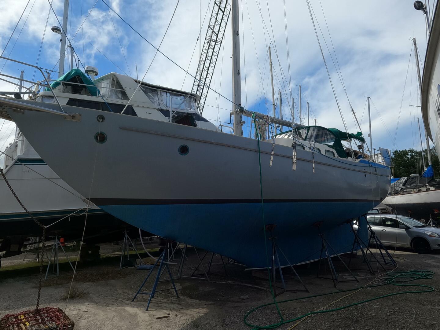 Slide: The Image of Westsail 42 Cutter 1978 - 4748320