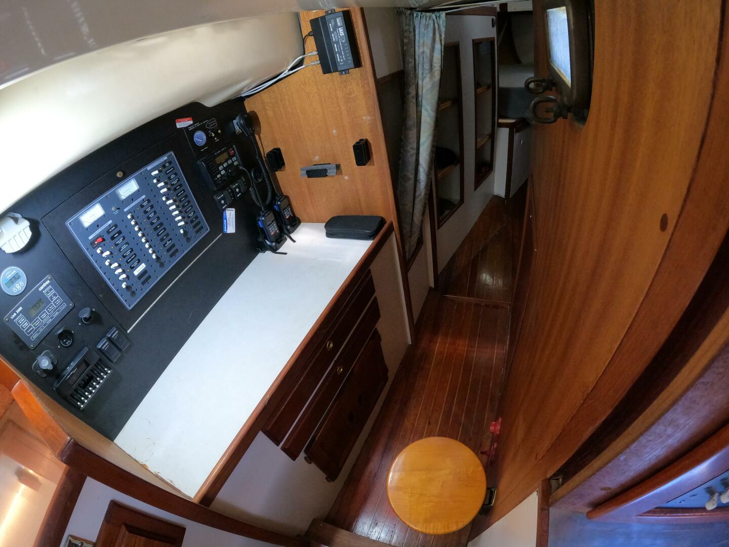 Slide: The Image of Westsail 42 Cutter 1978 - 4748312