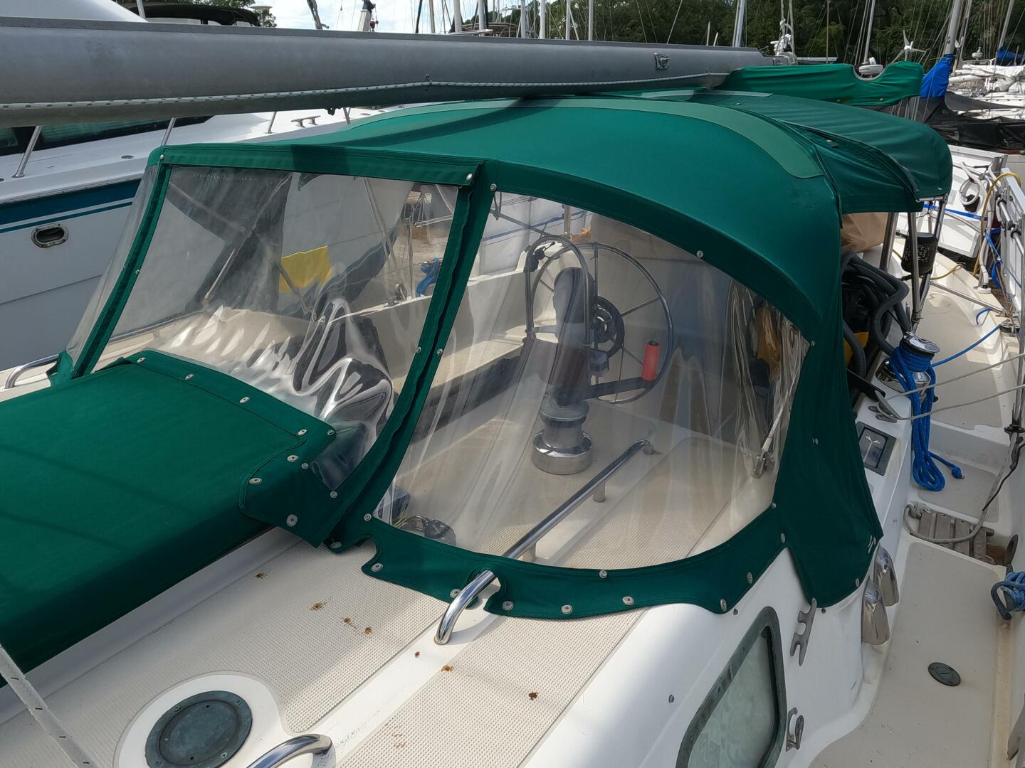 Slide: The Image of Westsail 42 Cutter 1978 - 4748318