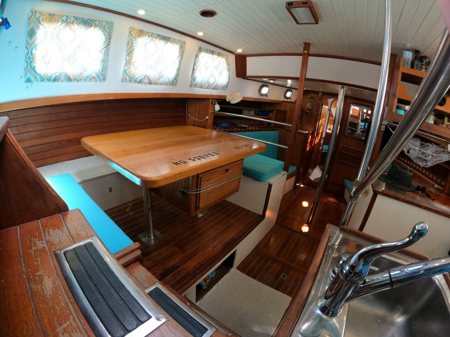 Slide: The Image of Westsail 42 Cutter 1978 - 4748310