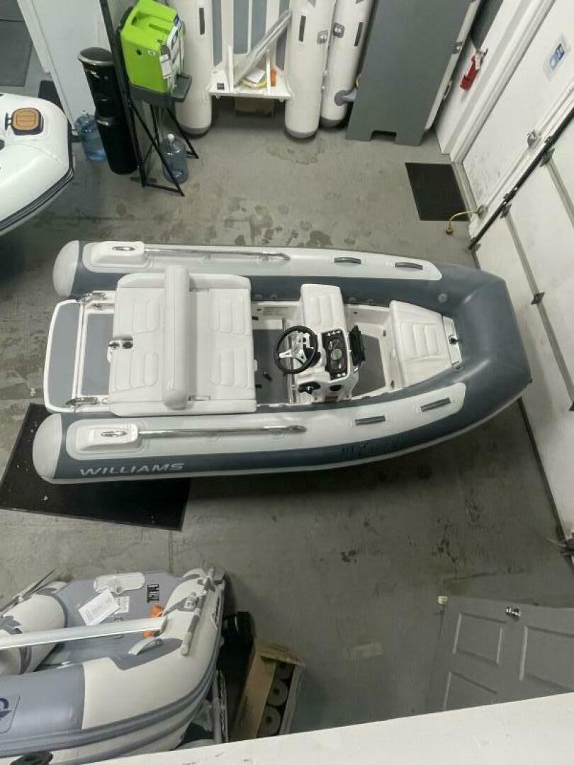 Slide: The Image of Williams 11 2022 - 4699784