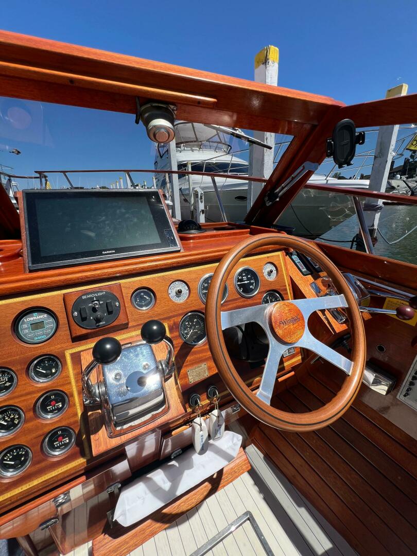 Slide: The Image of Windsor Craft 31 Picnic Boat 1992 - 5218744