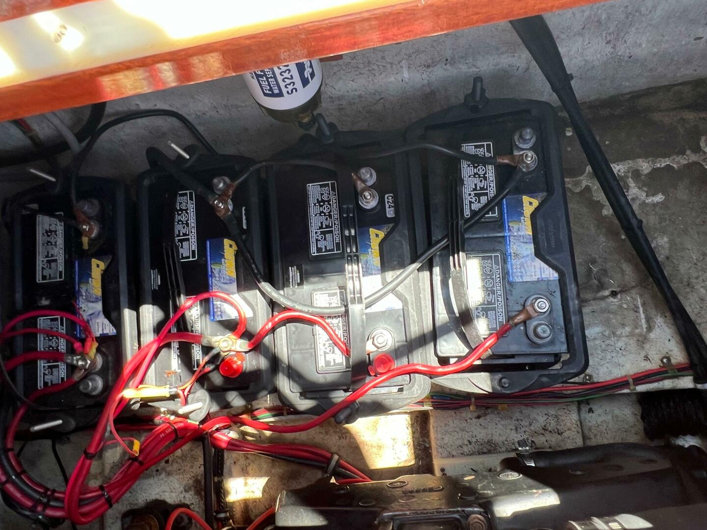 Slide: The Image of Windsor Craft 31 Picnic Boat 1992 - 5218774