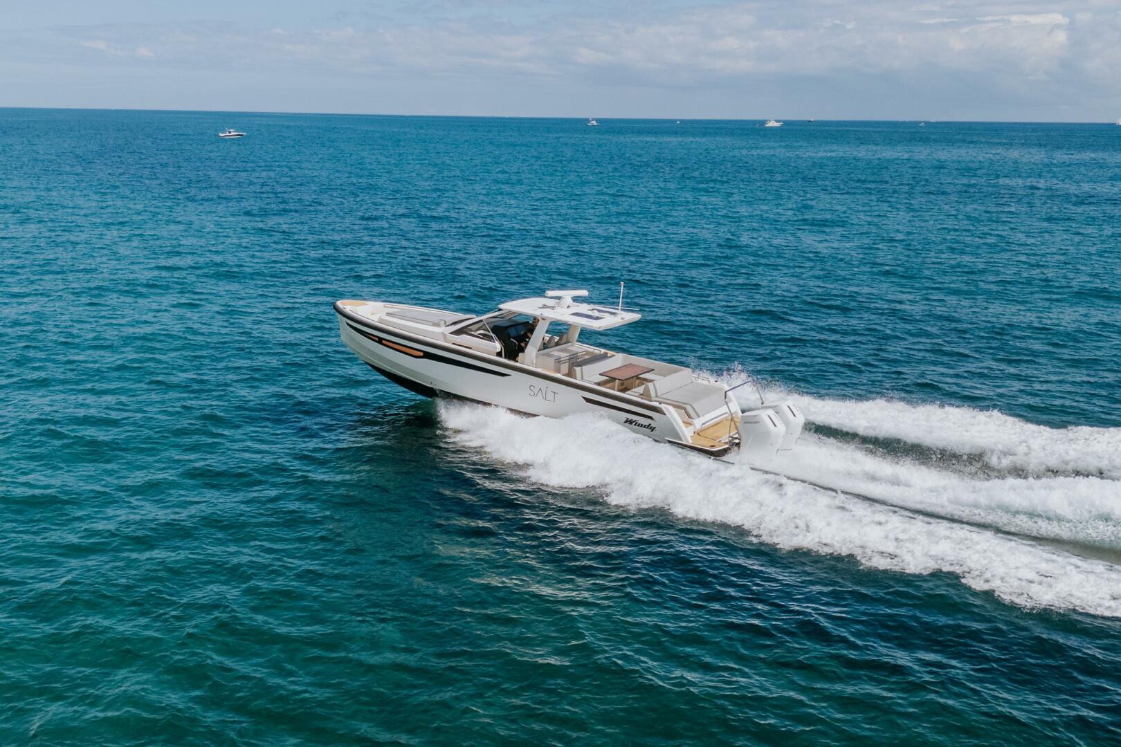 Slide: The Image of Windy 44 SRX 2022 - 5094403