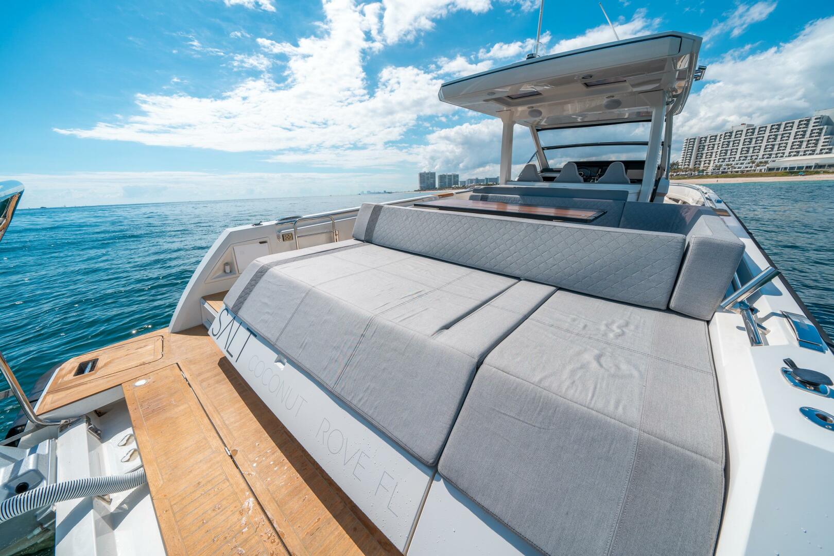 Slide: The Image of Windy 44 SRX 2022 - 5094412