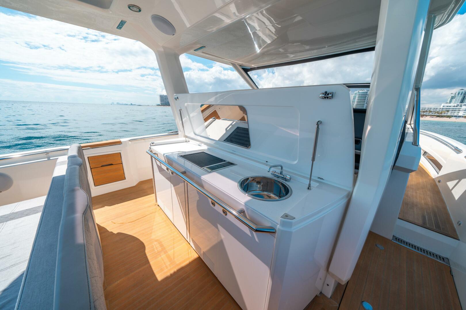 Slide: The Image of Windy 44 SRX 2022 - 5094418