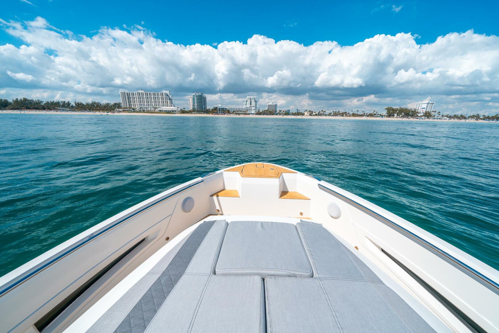 Slide: The Image of Windy 44 SRX 2022 - 5094425