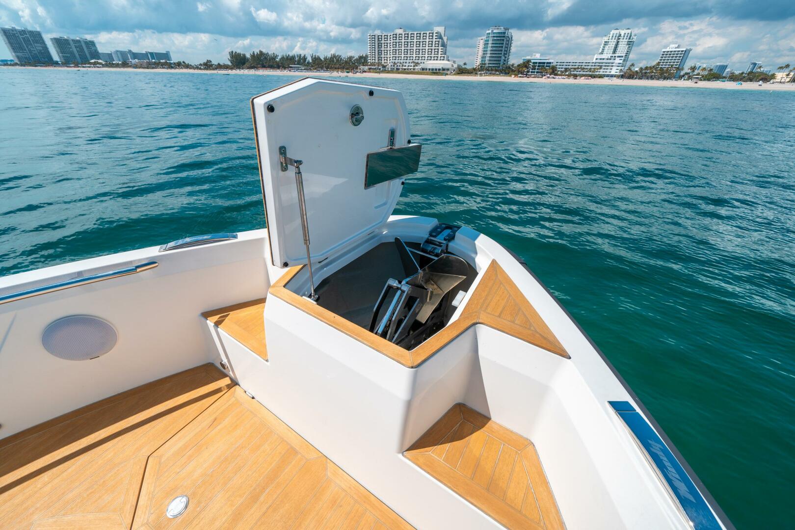 Slide: The Image of Windy 44 SRX 2022 - 5094427