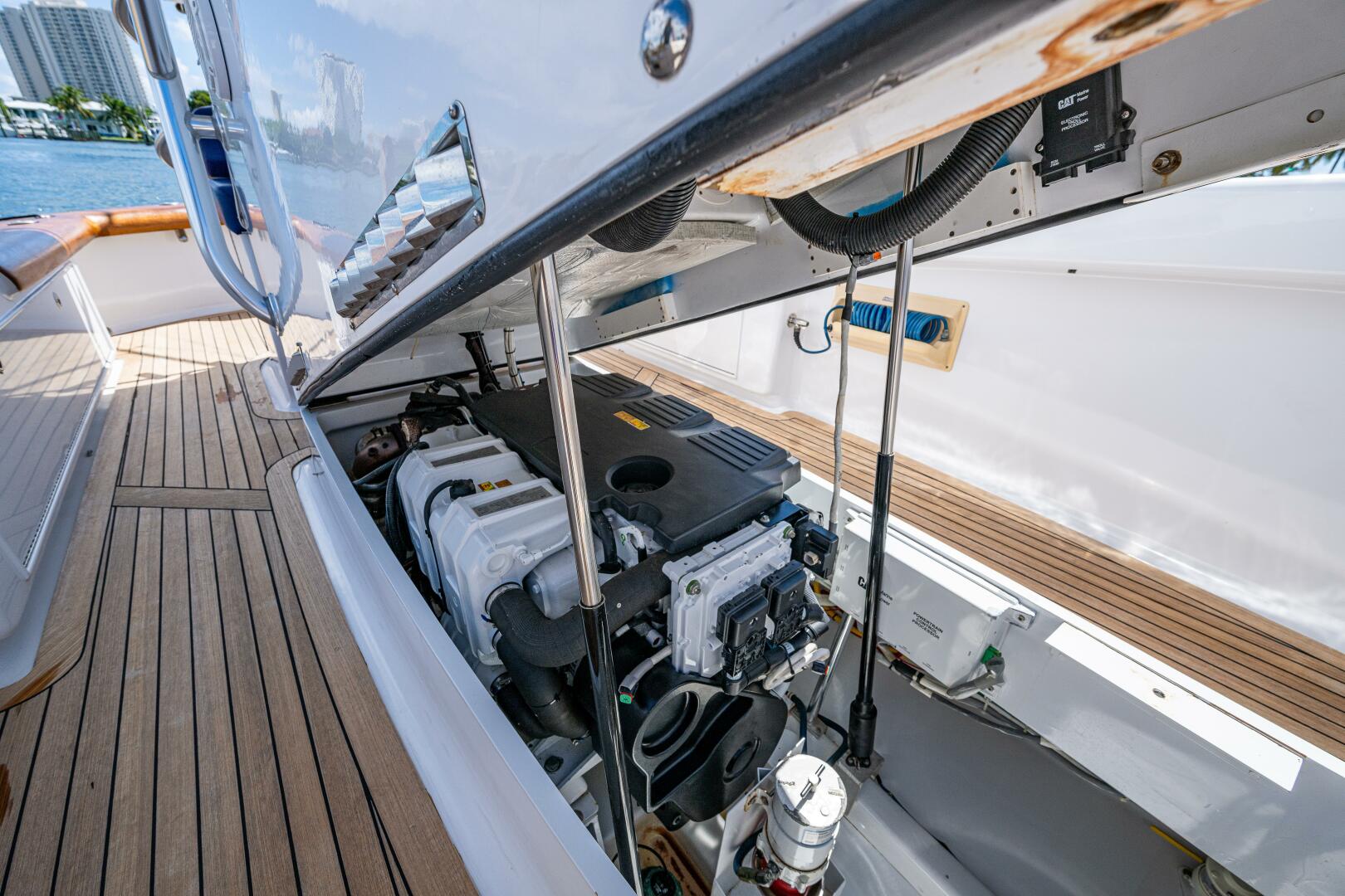 Slide: The Image of Engine access  - 4873286