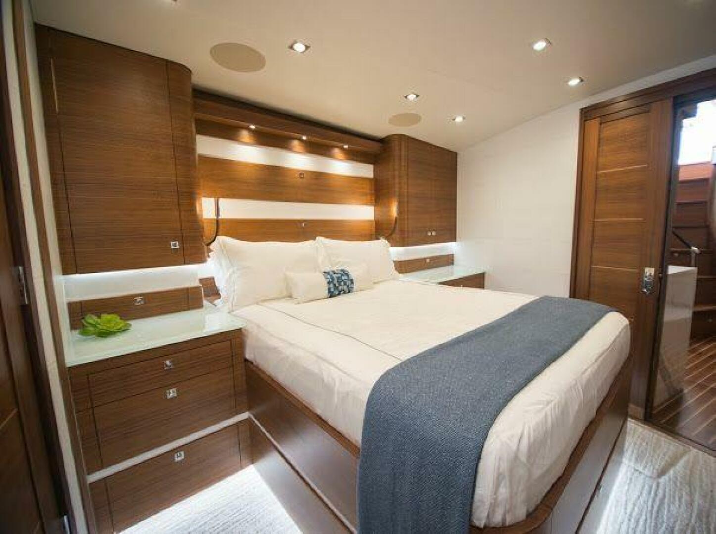 Slide: The Image of Winter Custom Yachts Express 2018 - 5139025