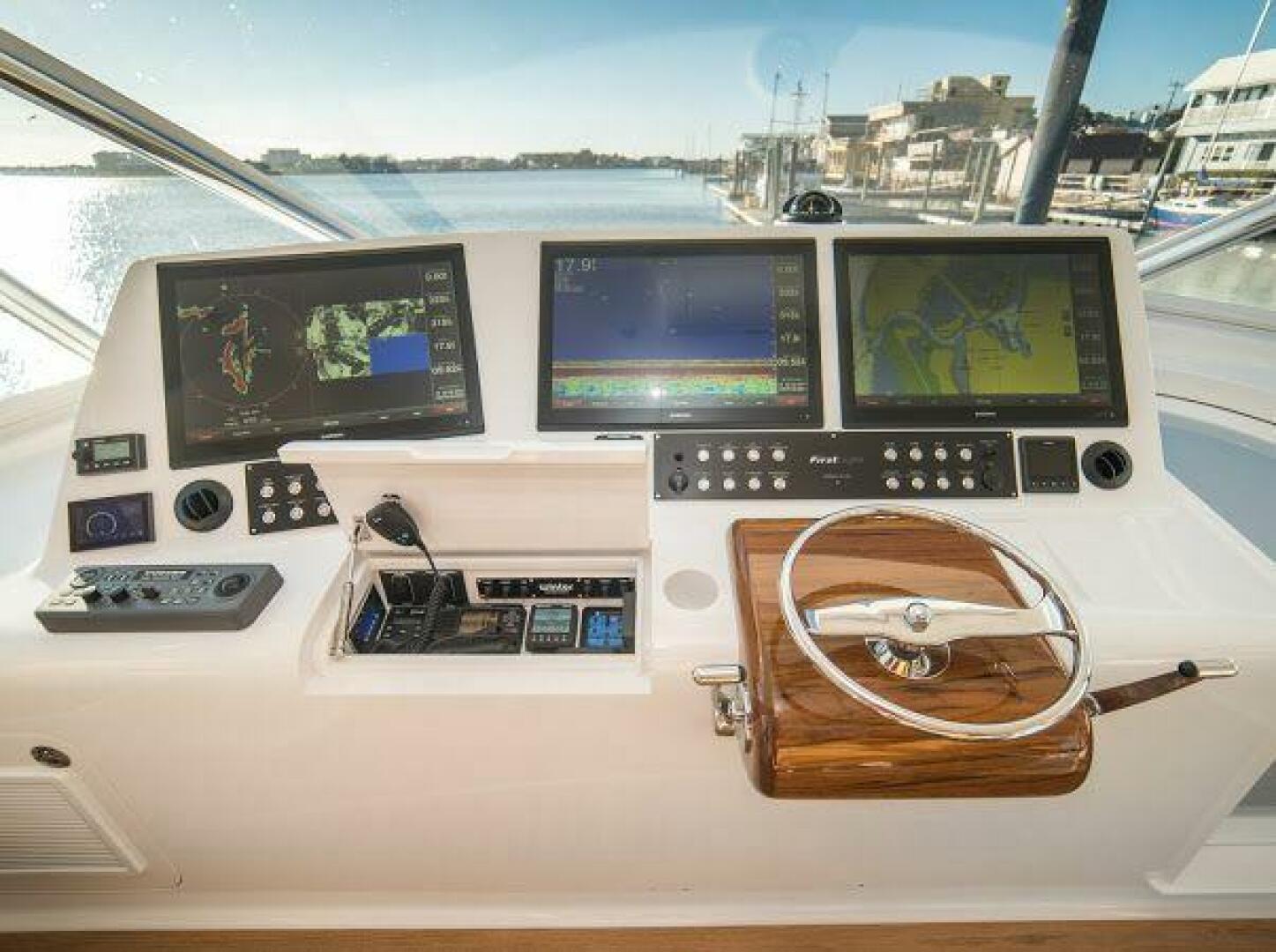 Slide: The Image of Winter Custom Yachts Express 2018 - 5139029