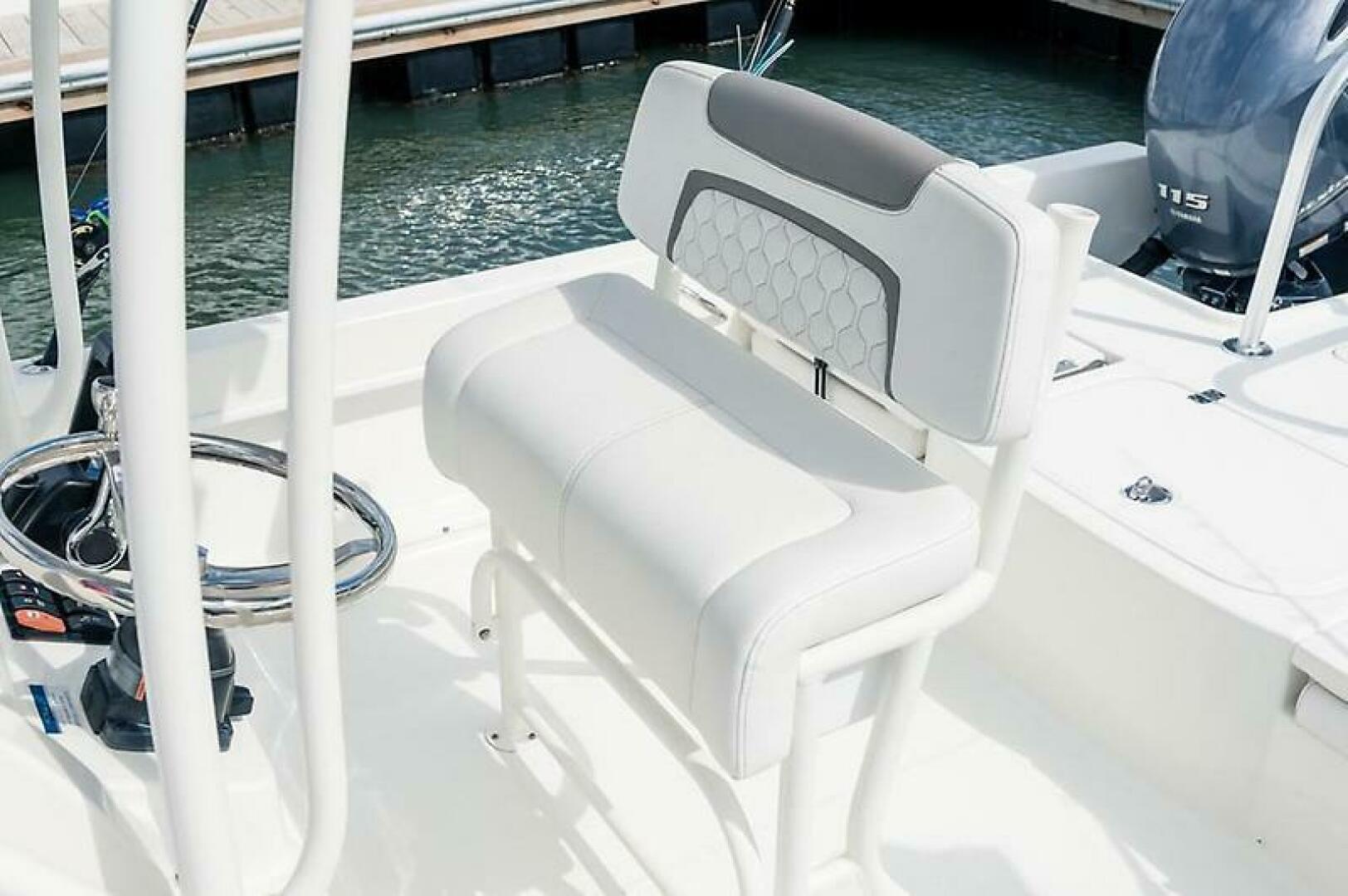 Slide: The Image of World Cat 230 CC 2019 - 4828528