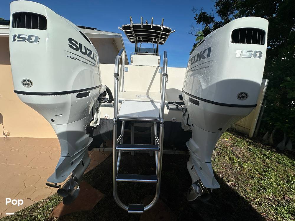 Slide: The Image of World Cat 246SF 1999 - 15835304