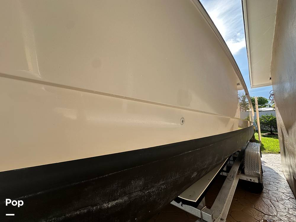 Slide: The Image of World Cat 246SF 1999 - 15835321