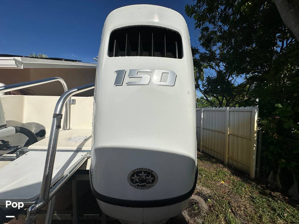 Slide: The Image of World Cat 246SF 1999 - 15835329