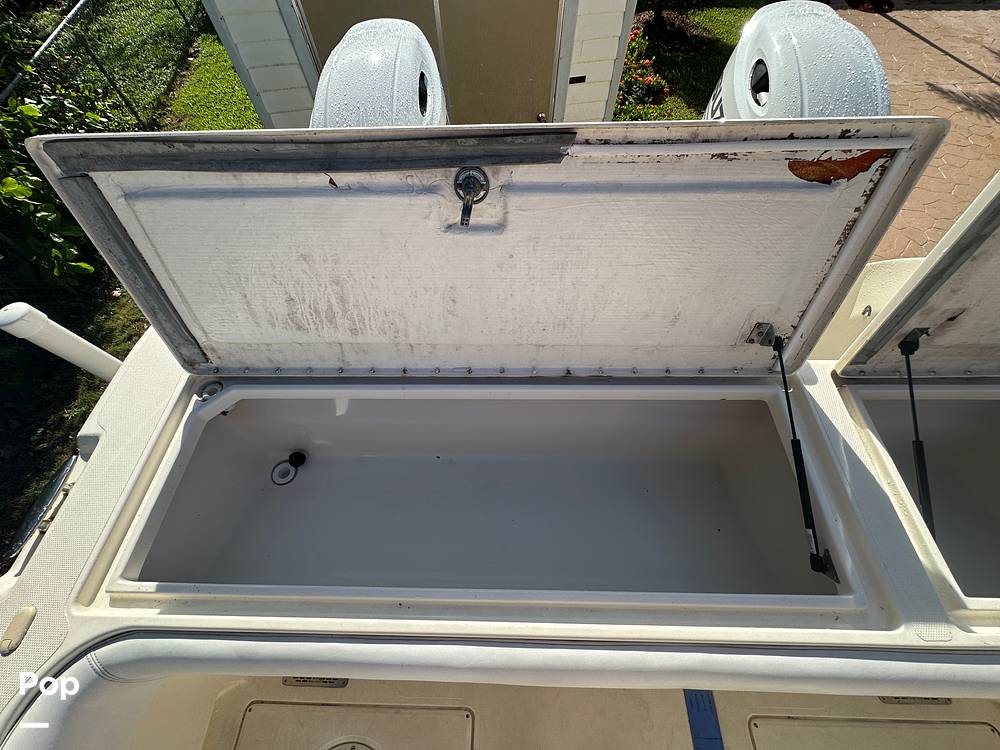 Slide: The Image of World Cat 246SF 1999 - 15835344